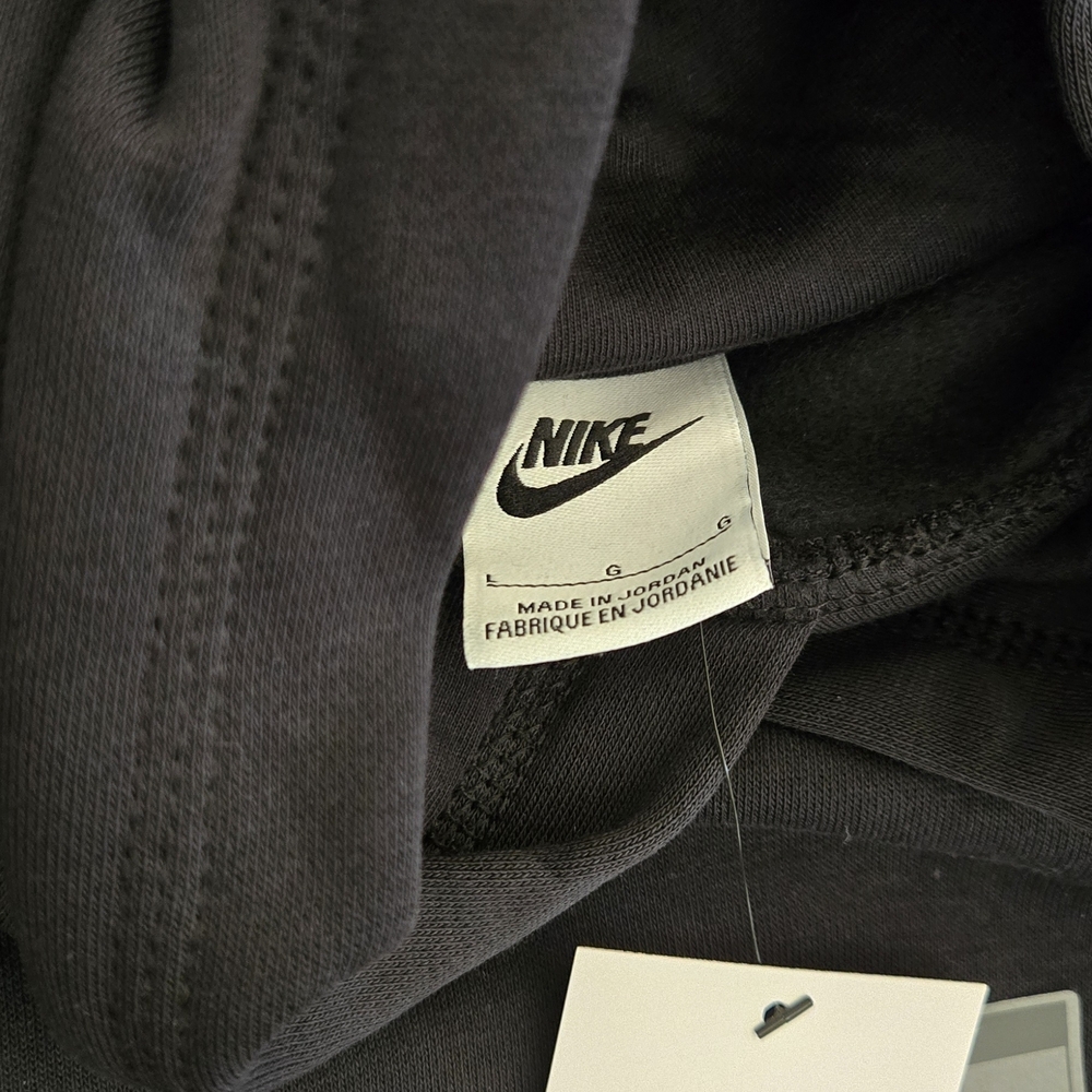 Nike Boys Black Hoodie with Logo - Picture 3 of 4